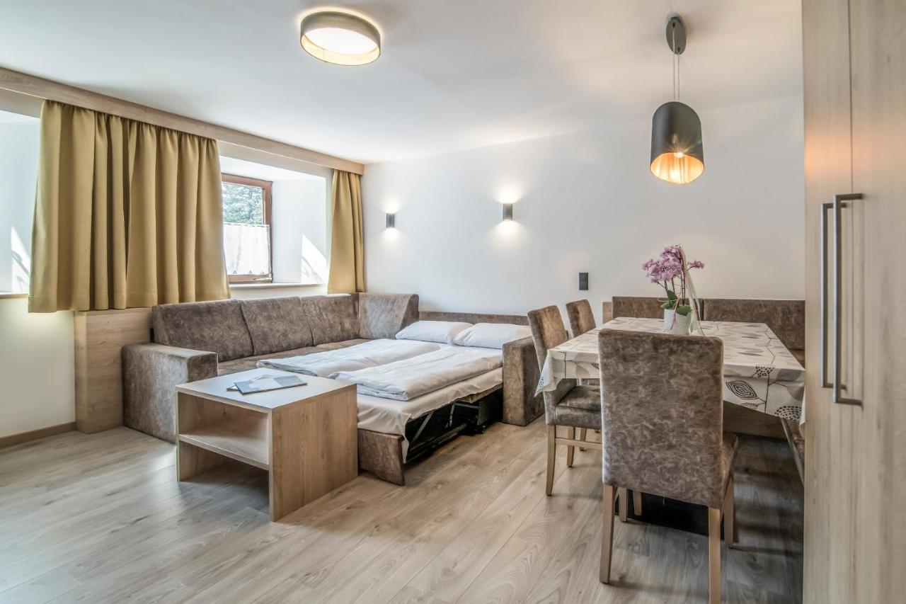 Apartments Heidenberger Delle Scuole Colle Isarco Luaran gambar