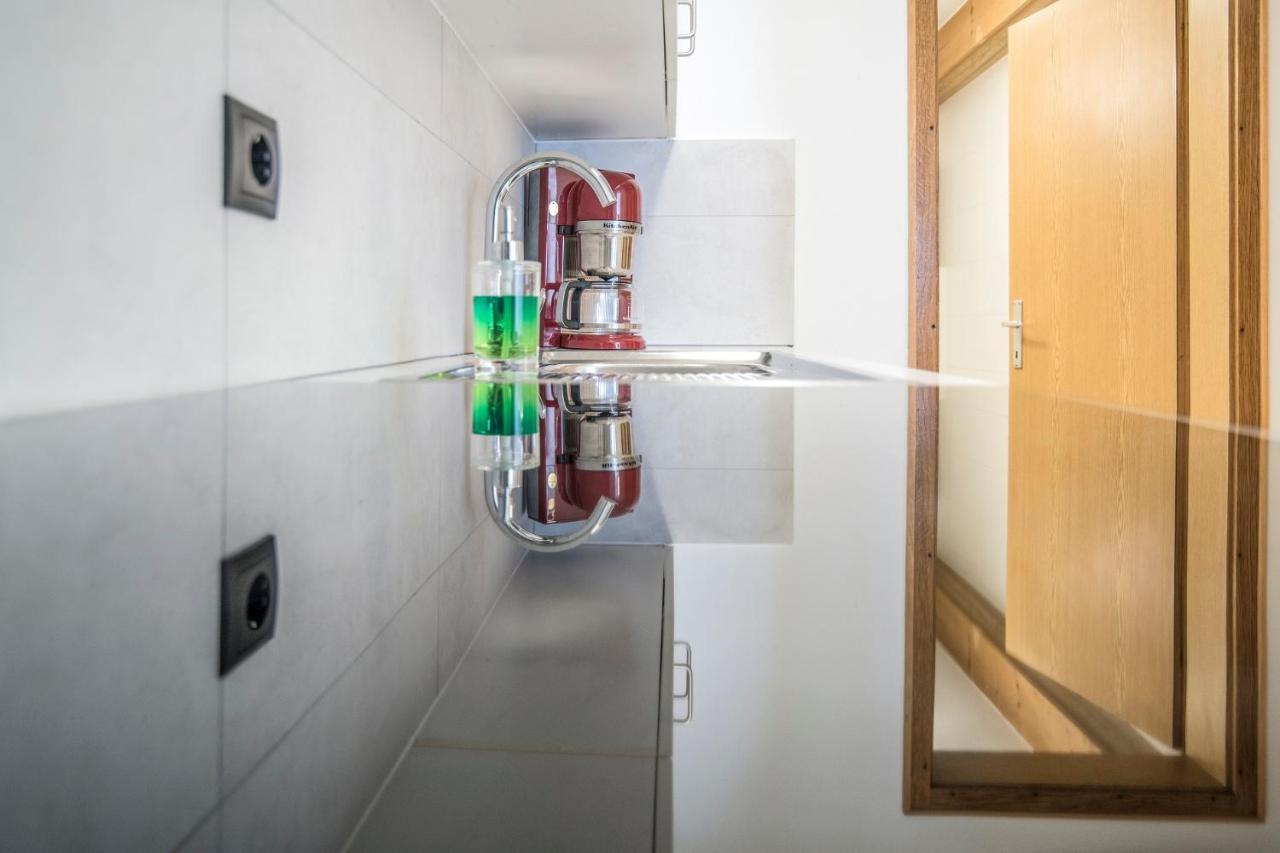 Apartments Heidenberger Delle Scuole Colle Isarco Luaran gambar